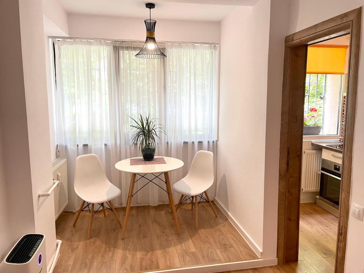 Studio Dristor - Foarte Curat Si Frumos Bucarest Extérieur photo