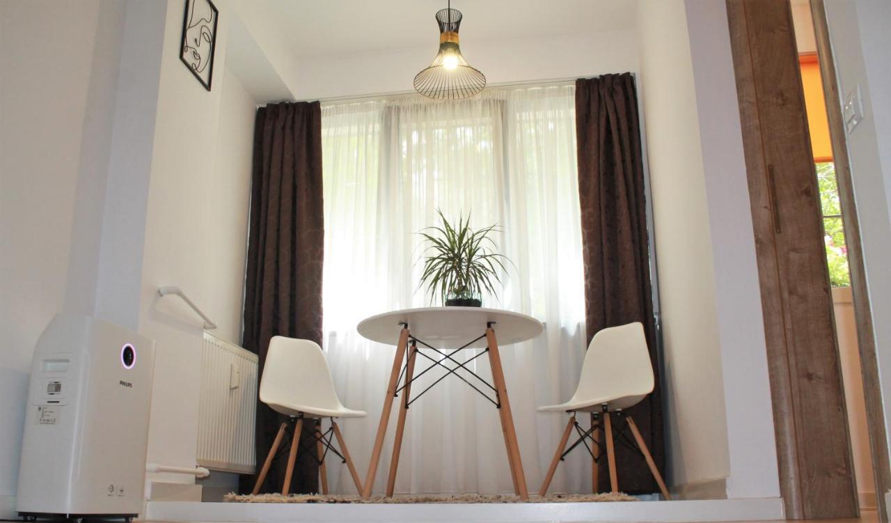 Studio Dristor - Foarte Curat Si Frumos Bucarest Extérieur photo