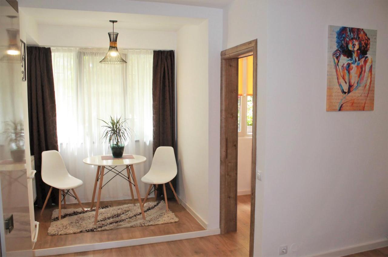 Studio Dristor - Foarte Curat Si Frumos Bucarest Extérieur photo